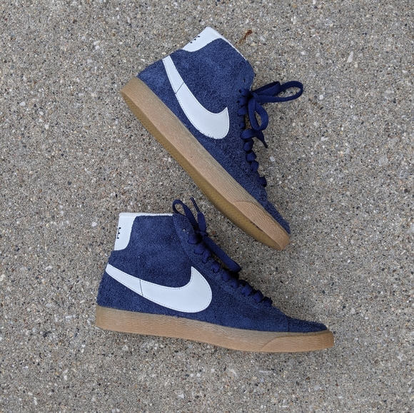 RARE Nike Navy Terry Cloth High Top Sneakers VGUC! - Picture 2 of 11
